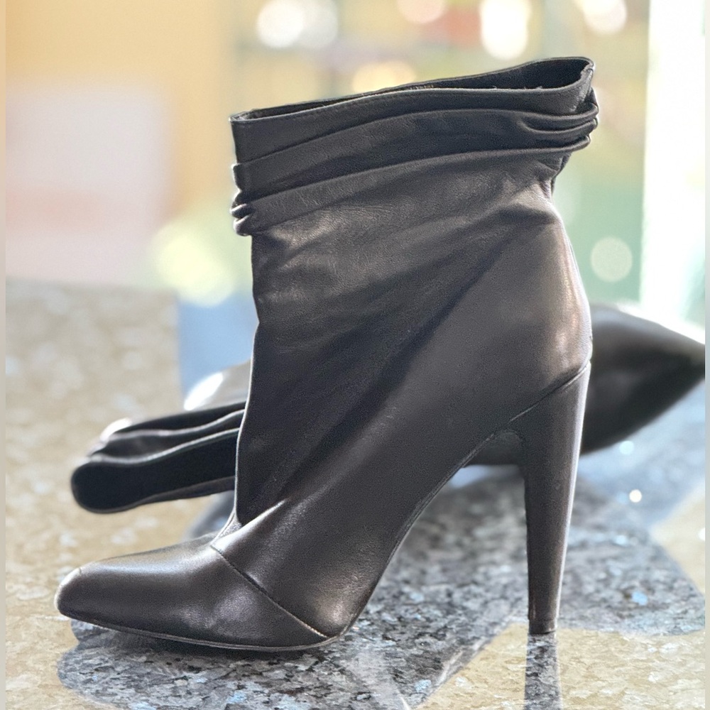 Steve Madden Black Heeled Boots